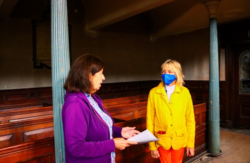 Jo Gideon MP, Visits Bethesda Methodist Chapel