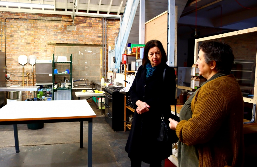 Jo Gideon MP visits Bread in Common Cafe