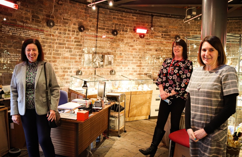 Jo Gideon MP visits VAST and the Dudson Centre