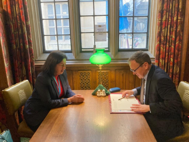 Secretary of State for the Department for Environment, Food and Rural Affairs (DEFRA) to discuss the ongoing issue of the Boatman Drive Sinkhole.